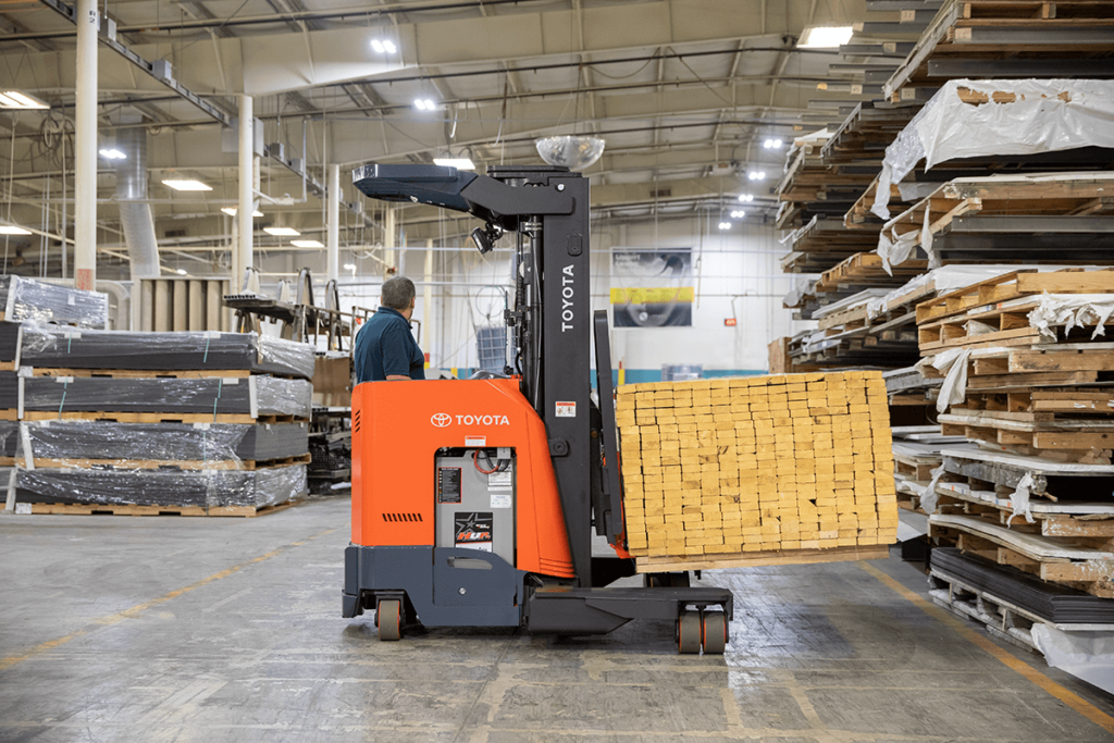 Reach Truck 