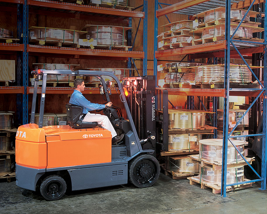 Forklift Battery Maintenance & Handling Best Practices Toyota